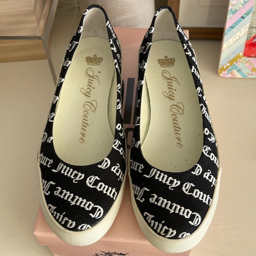 Juicy Couture Sonia Canvas Shoes